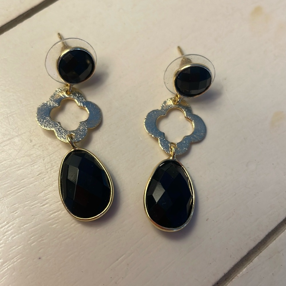 Saachi earrings